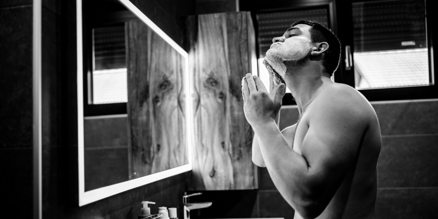 rasage du marié préparatifs